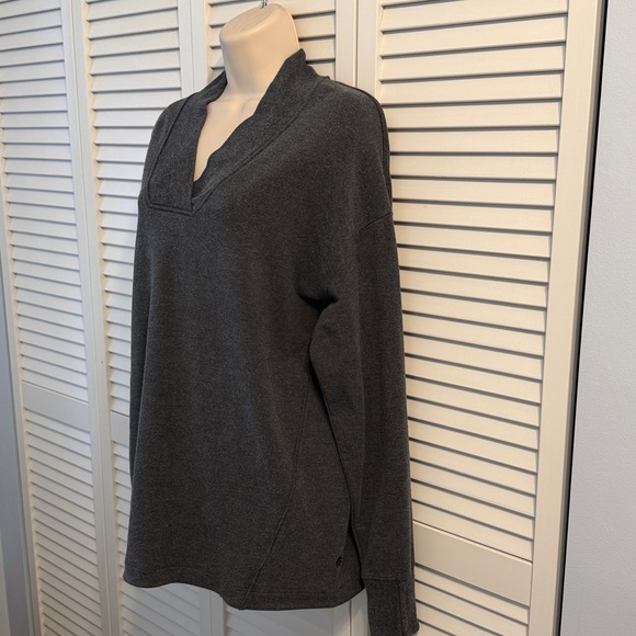 ATHLETA CLARITY FLEECE SWEATSHIRT - Picture 4 of 5